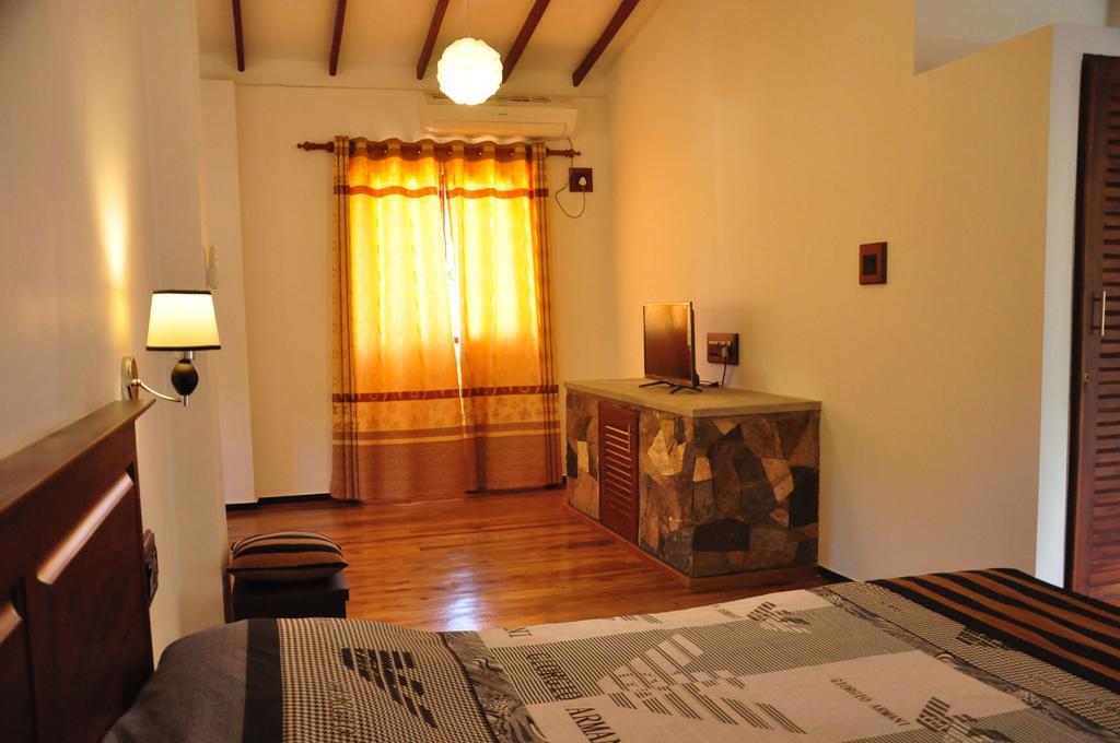 Asantha Guest House Unawatuna Zimmer foto